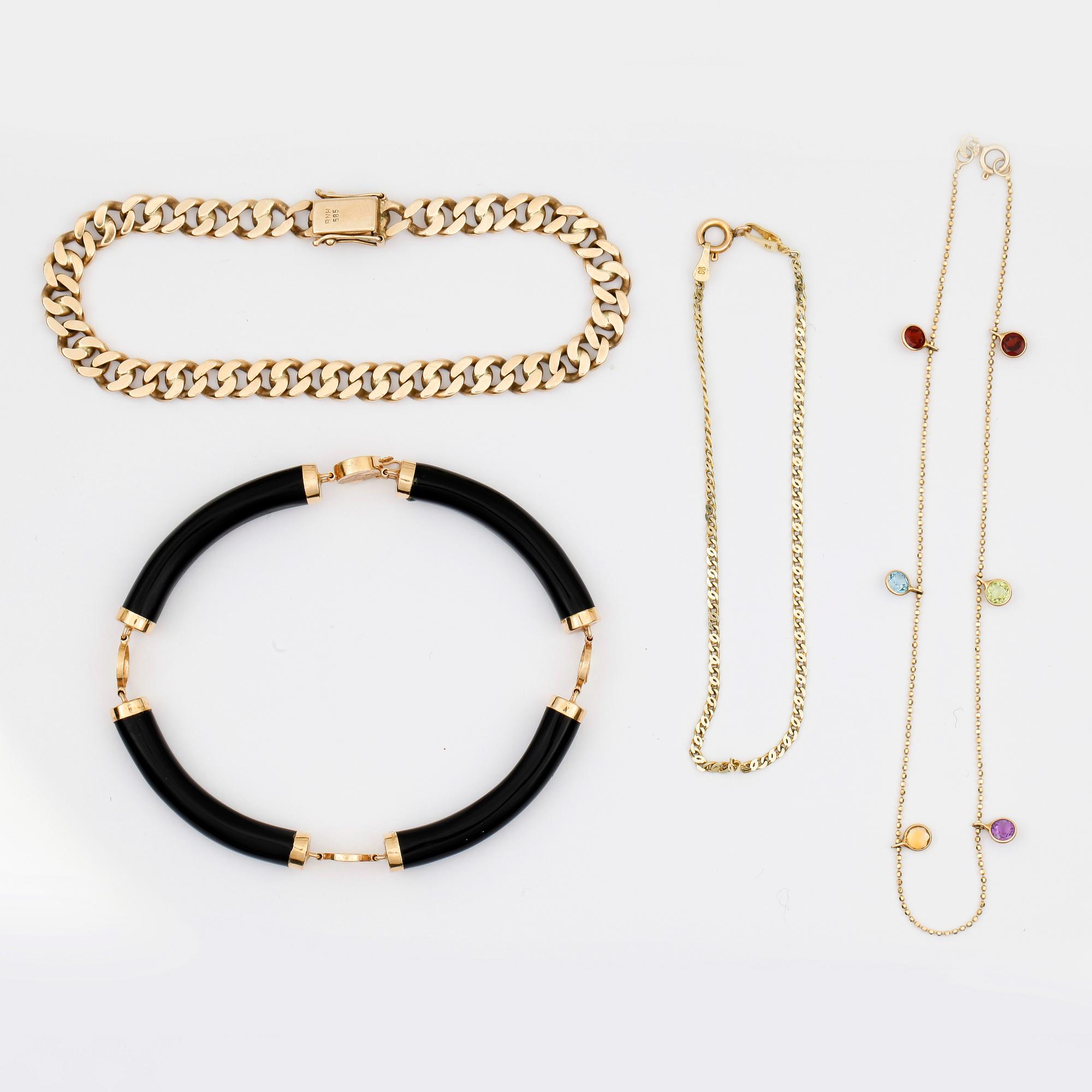 ARMBAND, 4 st, 14k guld. Total vikt ca.