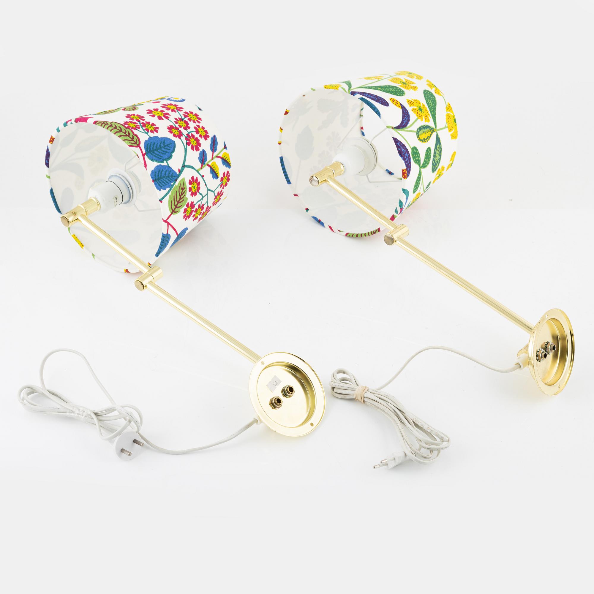 A pair of wall lights, late 20th Century.