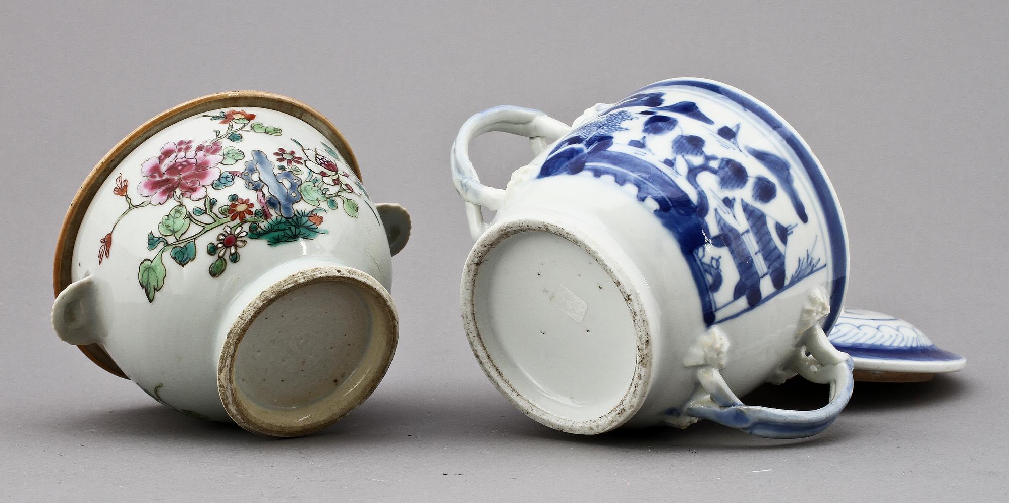 KOPPAR MED LOCK, 2 st, porslin, Kina, 1700/1800-tal.