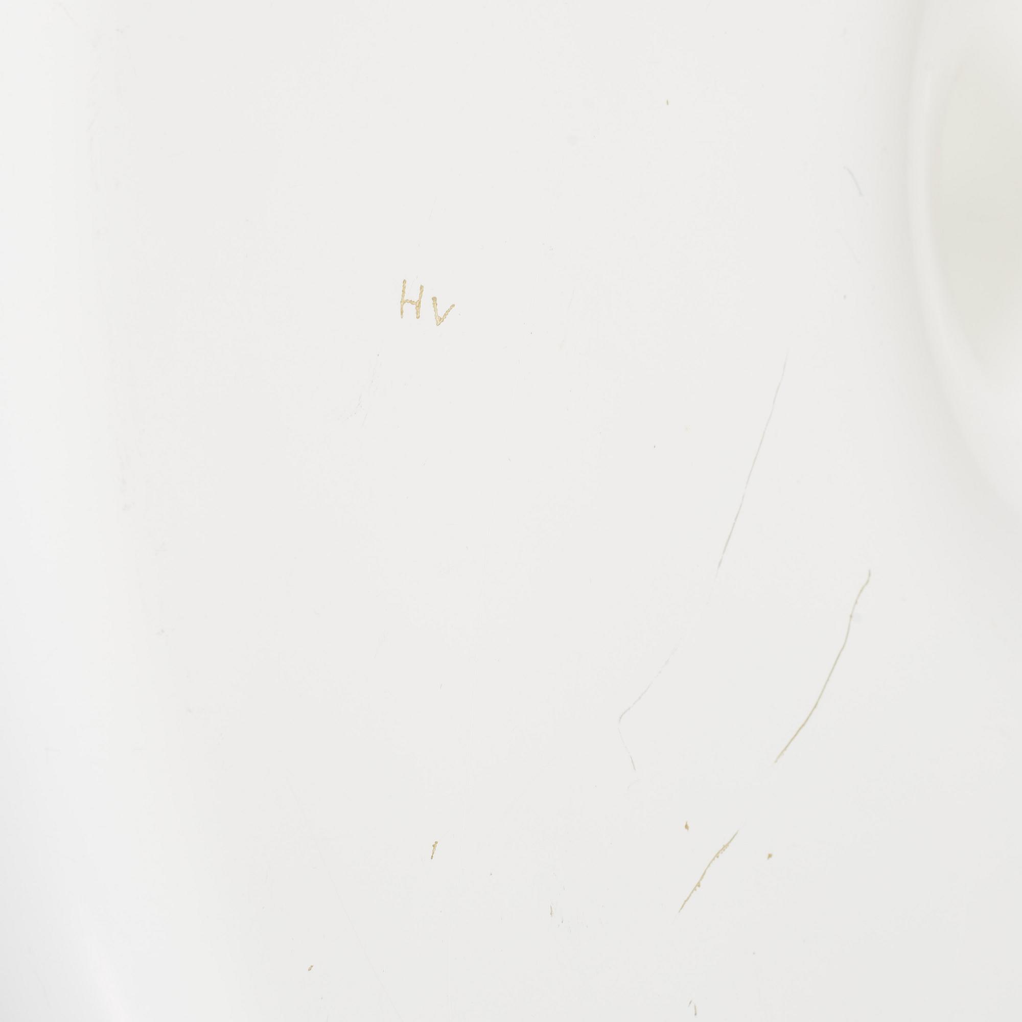 EERO AARNIO, KANTARELLIPÖYTÄ, 1966, Asko Oy. PASTILLI. Valmistanut Asko tai Adelta. Suunniteltu 1962.