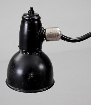 BORDSLAMPA. Triplex Lillpendel, Johan Petter Johansson.