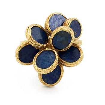 500A. Ring 18K guld med lapis lazuli sannolikt Augustin Julia Plana.