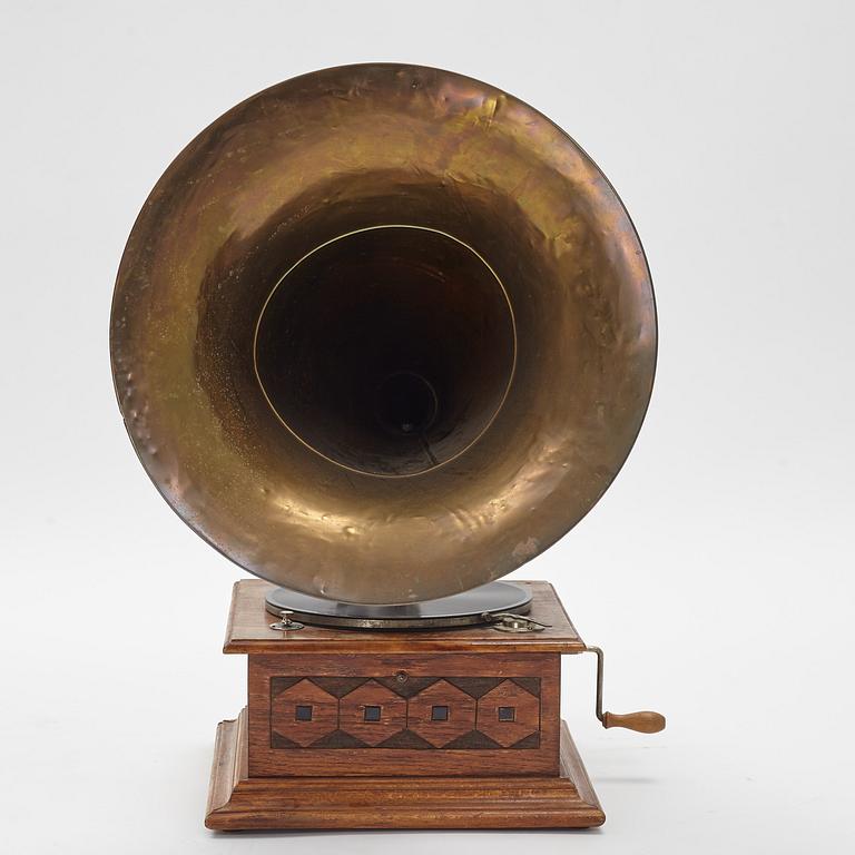 Trattgrammofon, tidigt 1900-tal.