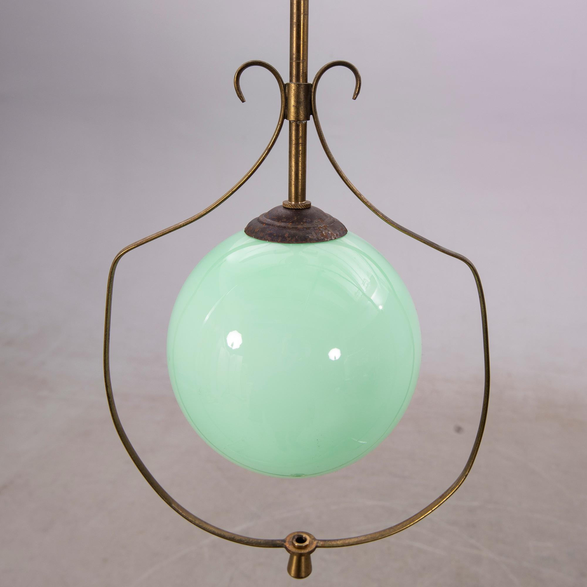 Taklampa, 1900-talets första hälft.