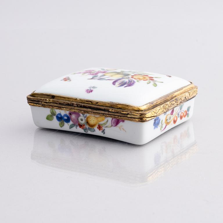 Box, porcelain, Meissen style, probably Germany 19th century,