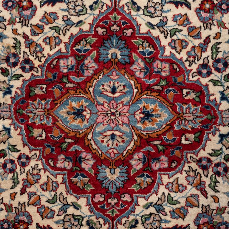 Matta, old orientalisk, ca 187,5 x 127 cm.