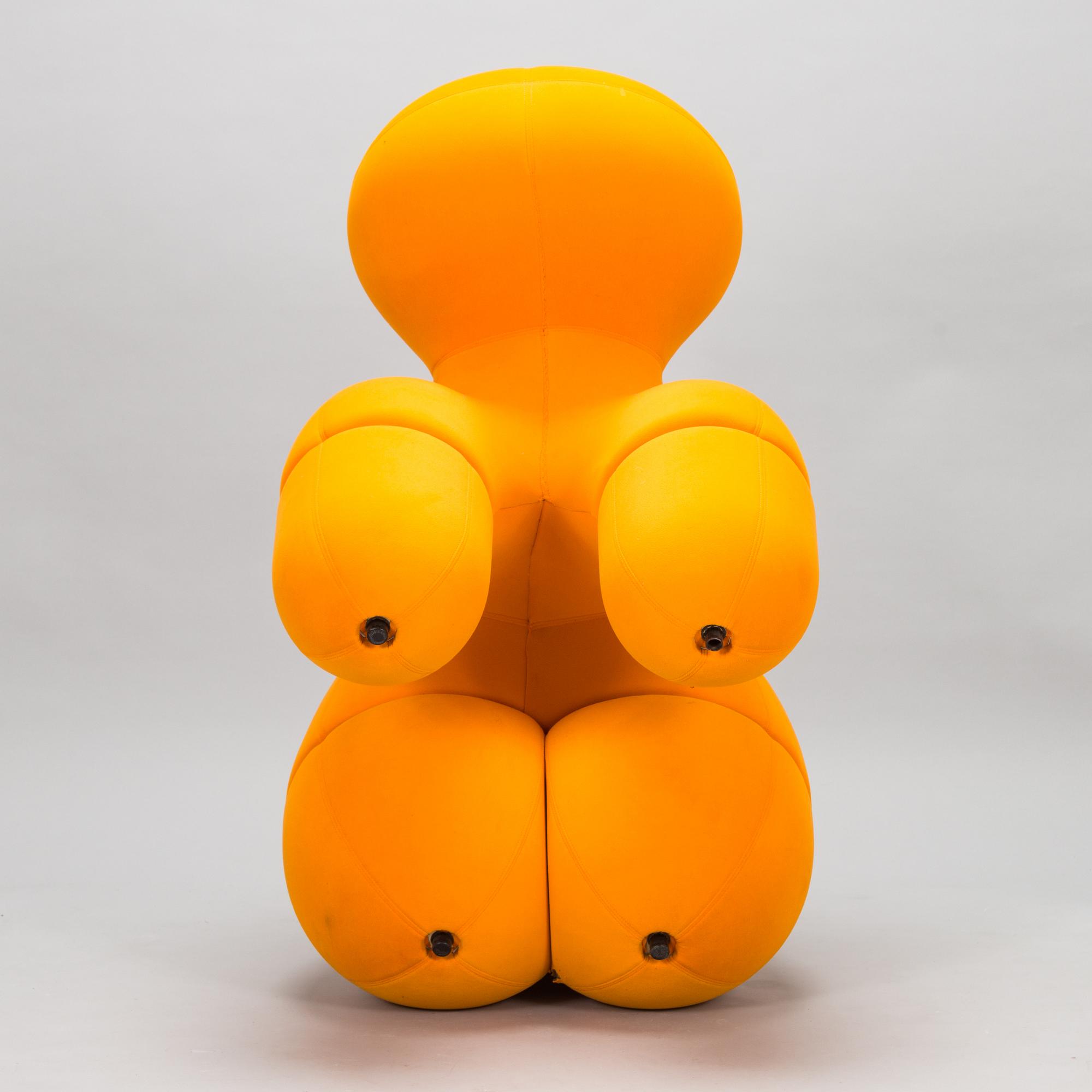 Eero Aarnio, "Poni", Adelta, 2000-luvun alku.