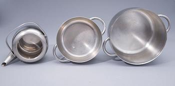 KATTILOITA, 2 kpl, ja KAHVIPANNU, ruostumatonta terästä, design Timo Sarpaneva, OPA, Suomi.