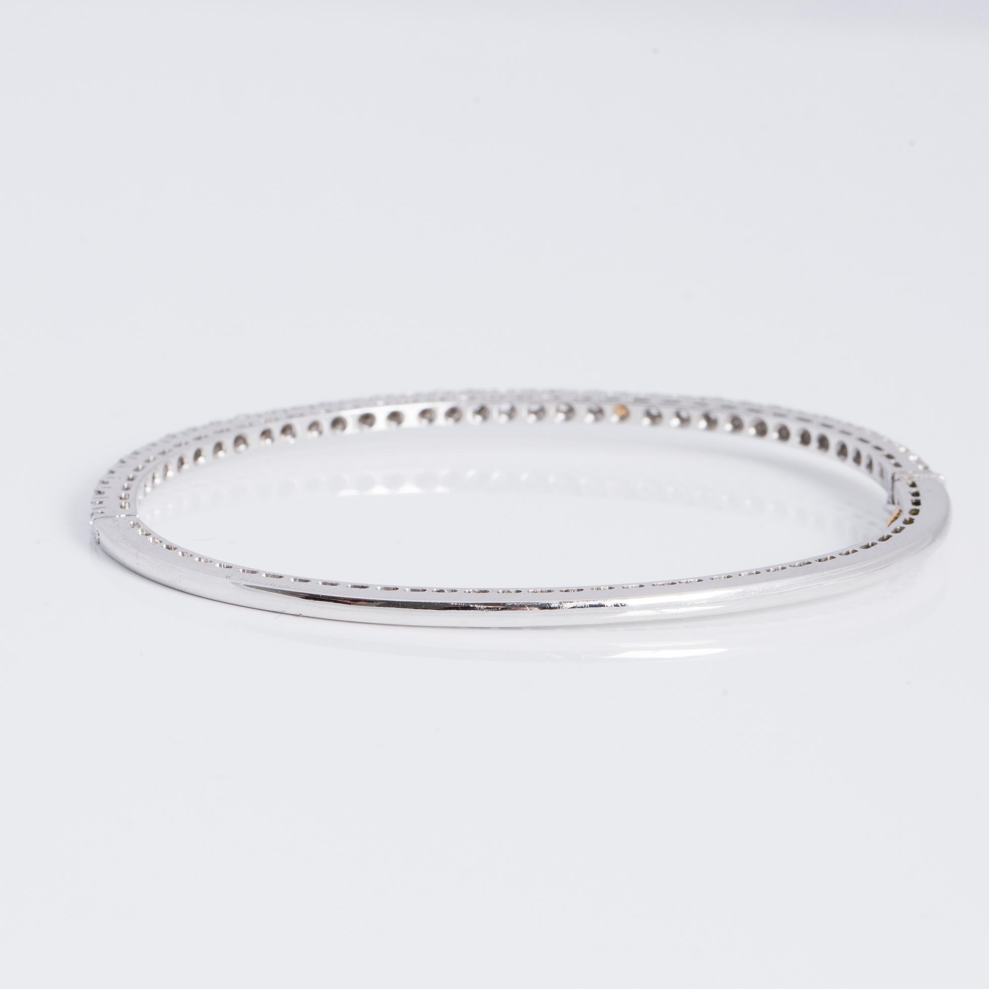 A ca 1.10 cts brilliant-cut diamond bracelet. Recarlo, Italy.