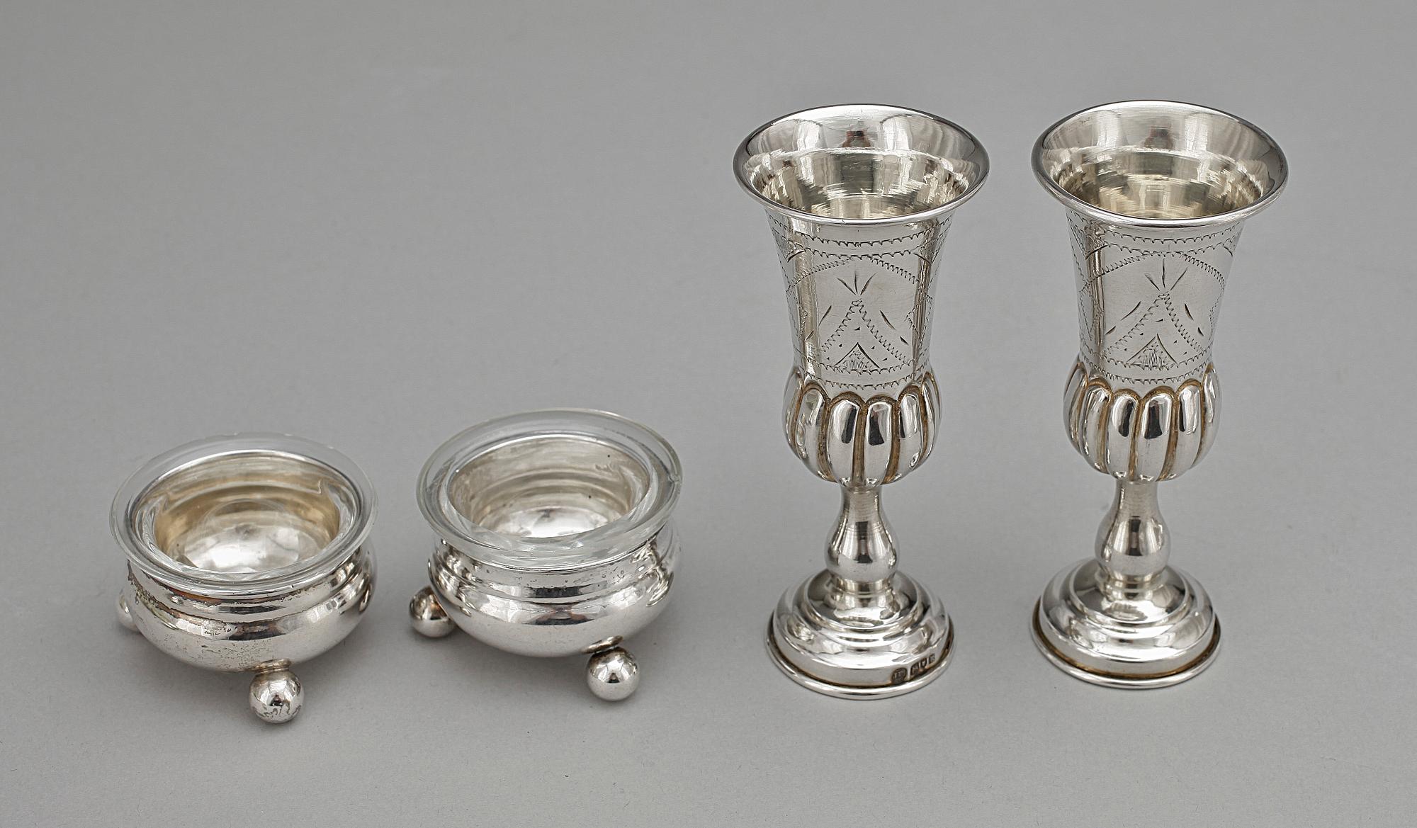 PARTI SILVER, 27 delar, olika mästare och år bla 1879. Totalvikt ca 500 gr.