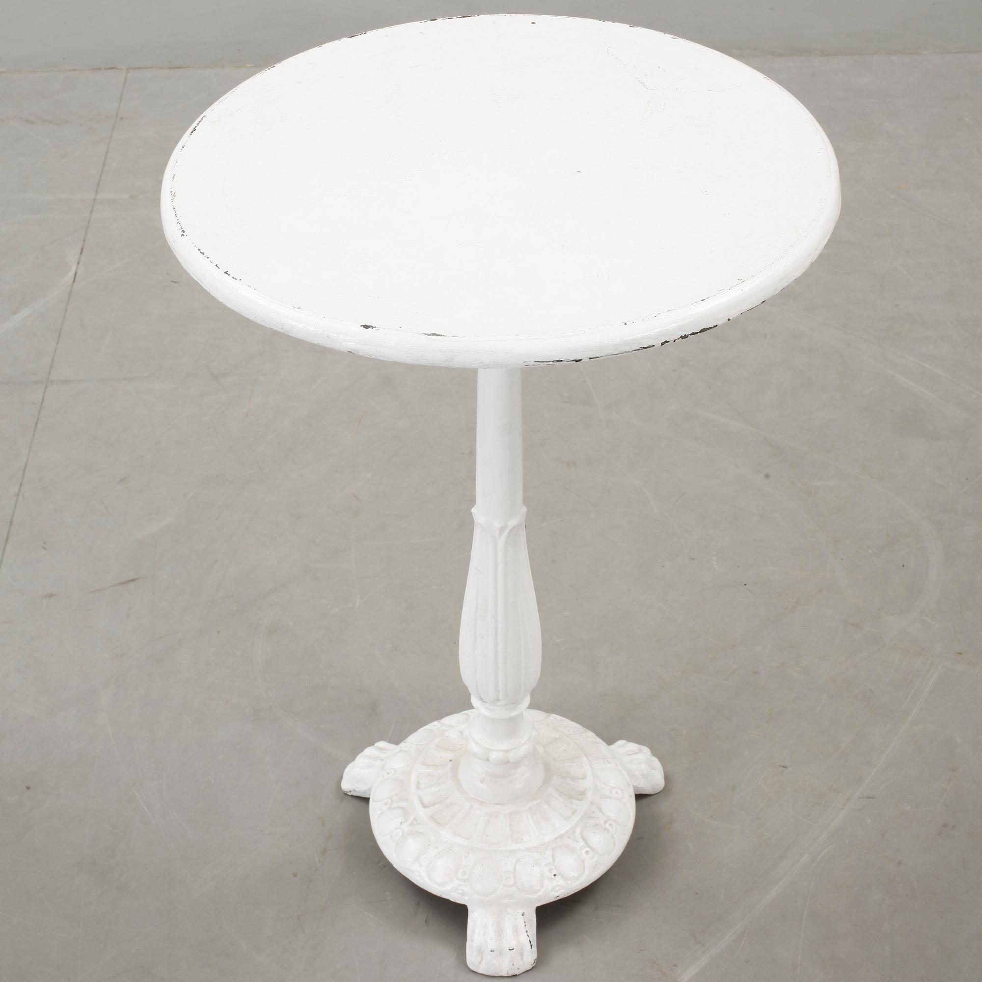 TRÄDGÅRDSBORD, järn, 1800-talets slut.