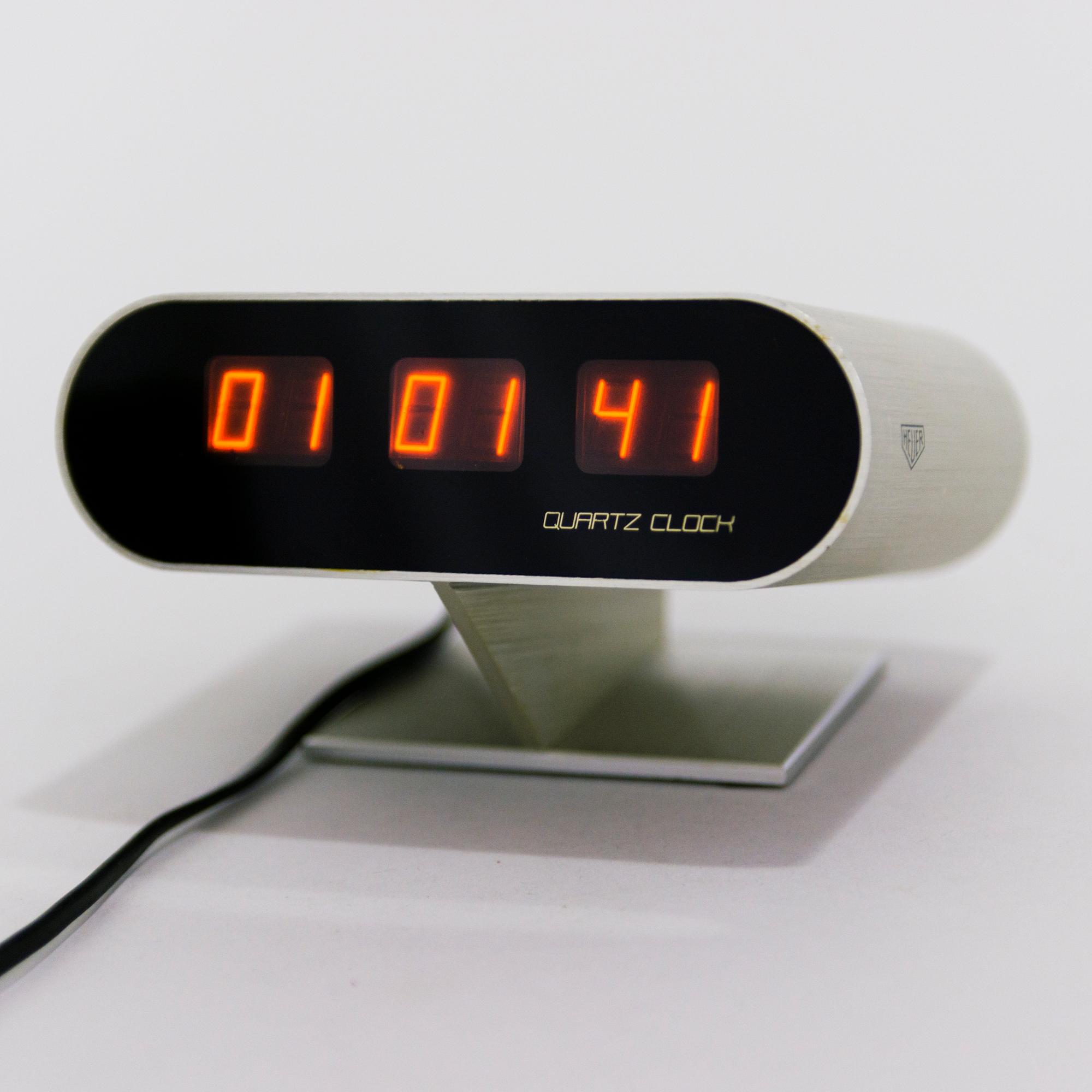 Tag heuer desk clock shop