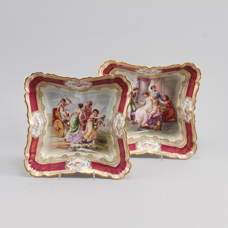 SKÅLAR, ett par, Ouzzi & Co, Venedig, 1900-tal.