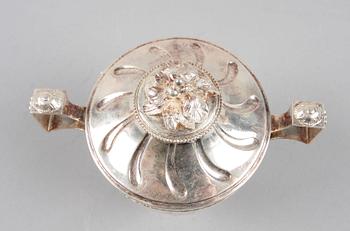 SOCKERSKÅL, silver, empirestil, Bernard Hertz, Stockholm 1914. Vikt c:a 500 g.