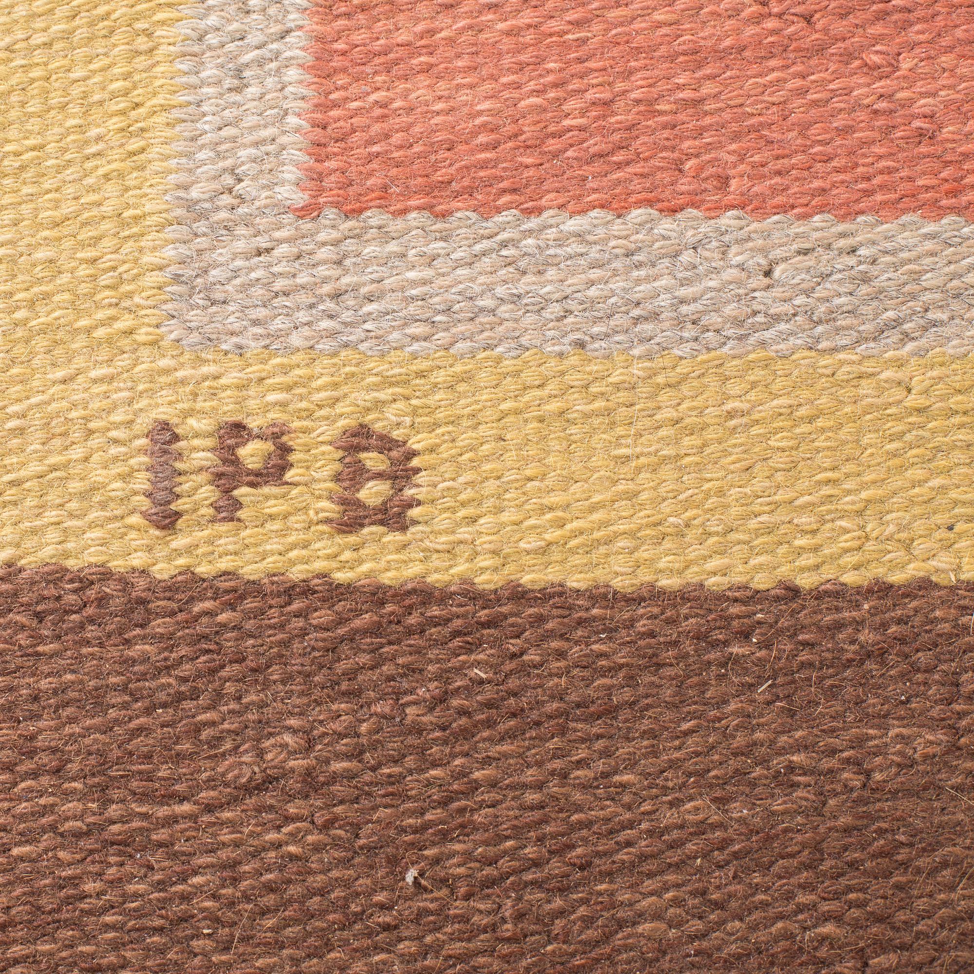 CARPET, flatweave (rölakan), signed IPB, around mid 20th century. Circa 350 x 300 cm.