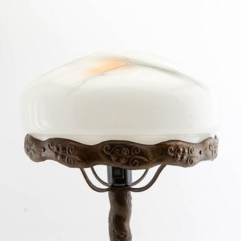 Table lamp, Jugend, early 20th century.