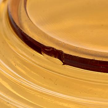 Aino Aalto, two glass bowls and four plates "Bölgeblick" for Karhula Glassworks, 1930s.