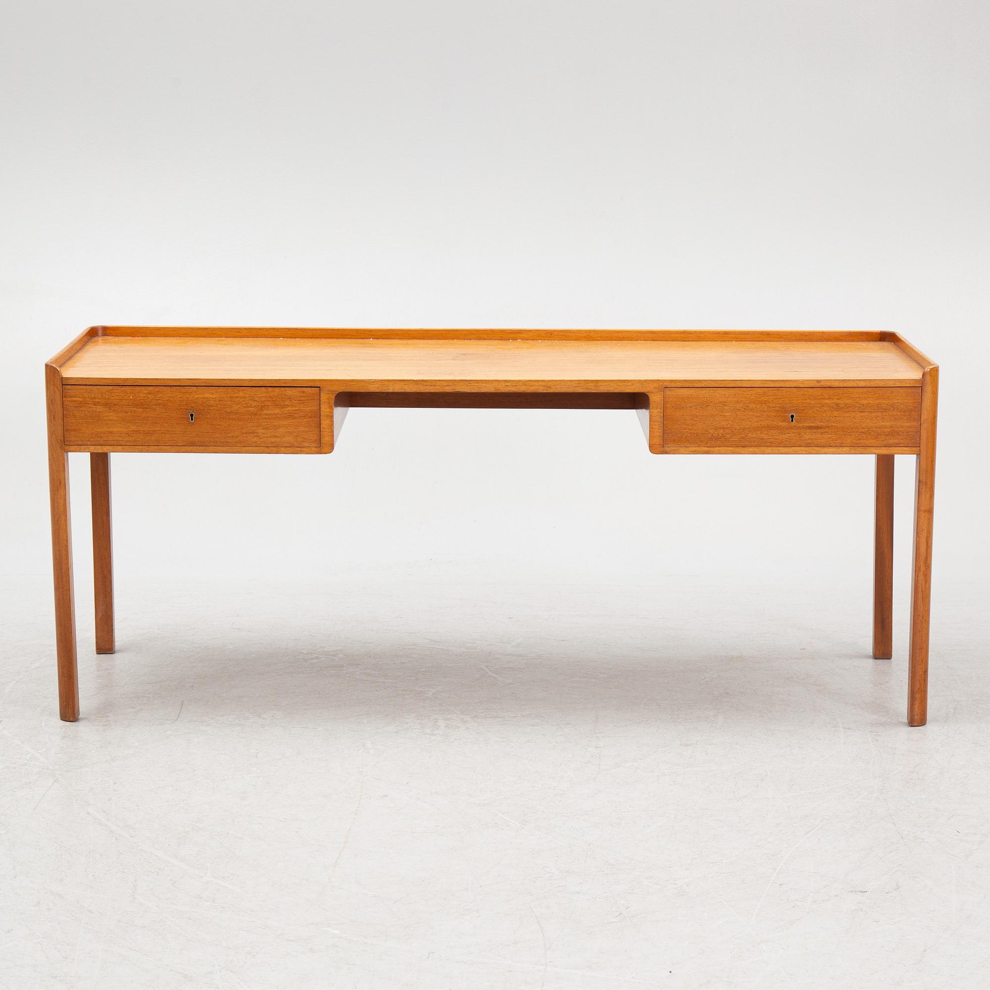 Josef Frank, a dressing table model 650, Svenskt Tenn, mid-20th century.