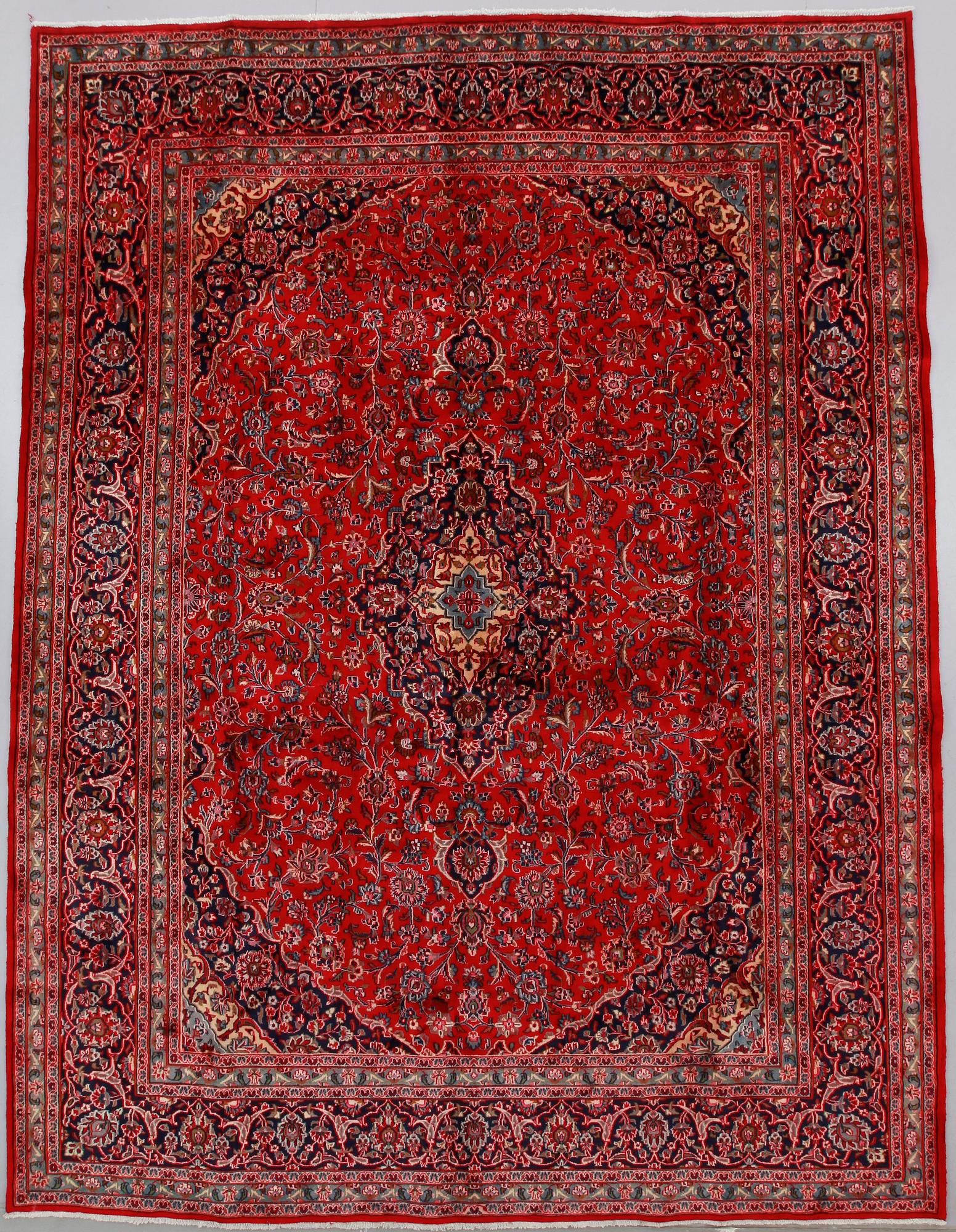 MATTA, Meshed, ca 390 x 290 cm.
