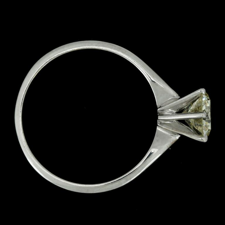 RING, 18k vitguld med briljantslipad diamant ca1,02ct. 2000-tal. Vikt 3,5g.