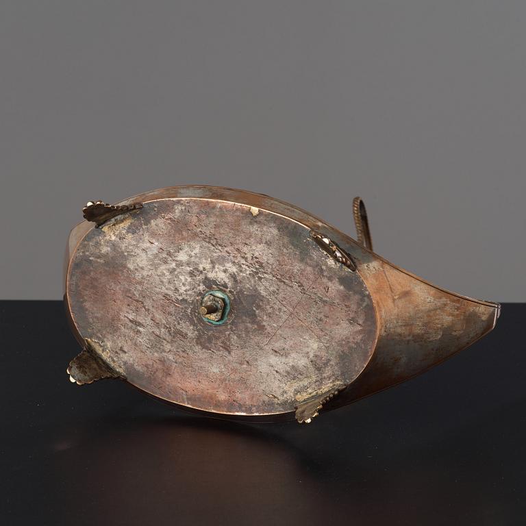 BORDSSURTOUT, sengustaviansk, 1800-talets början.