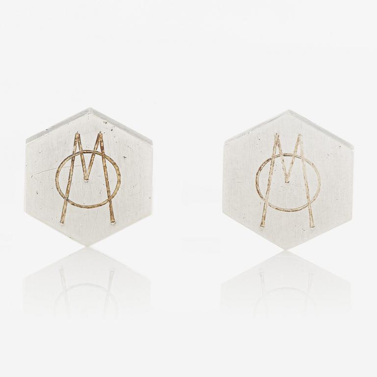 Wiwen Nilsson, a pair of cufflinks with monogram, sterling silver, Lund 1964.