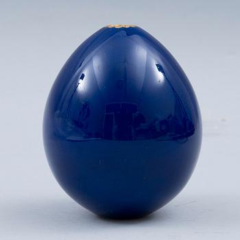 AN EASTER EGG, porcelain.Russian, early 20th century.