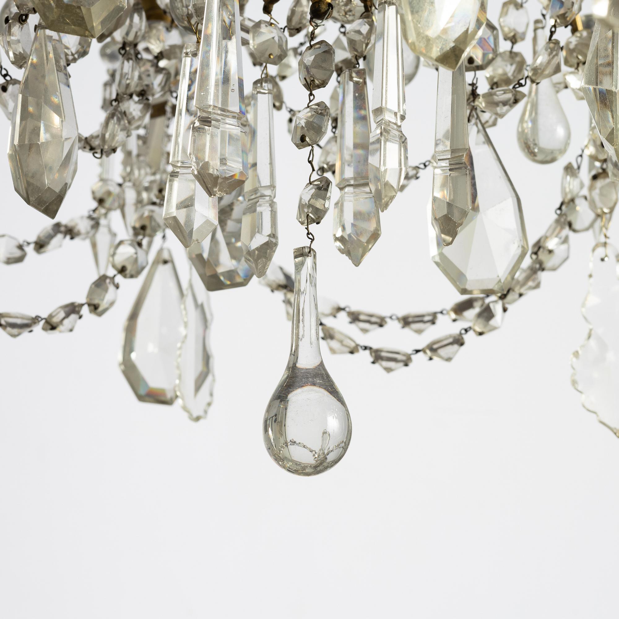 A chandelier, circa 1900.