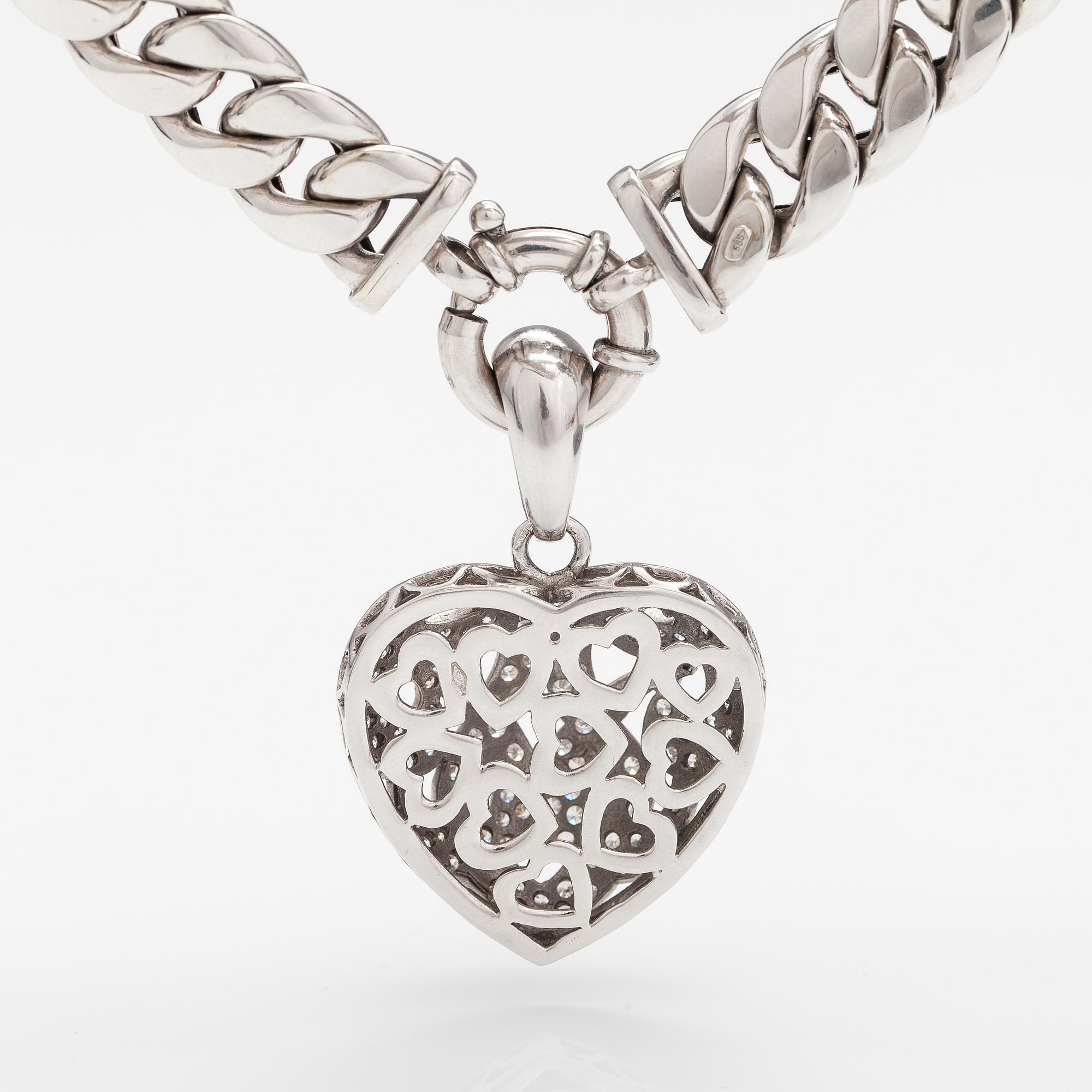 An 14K white gold necklace with diamonds ca. 2.95 ct in total.