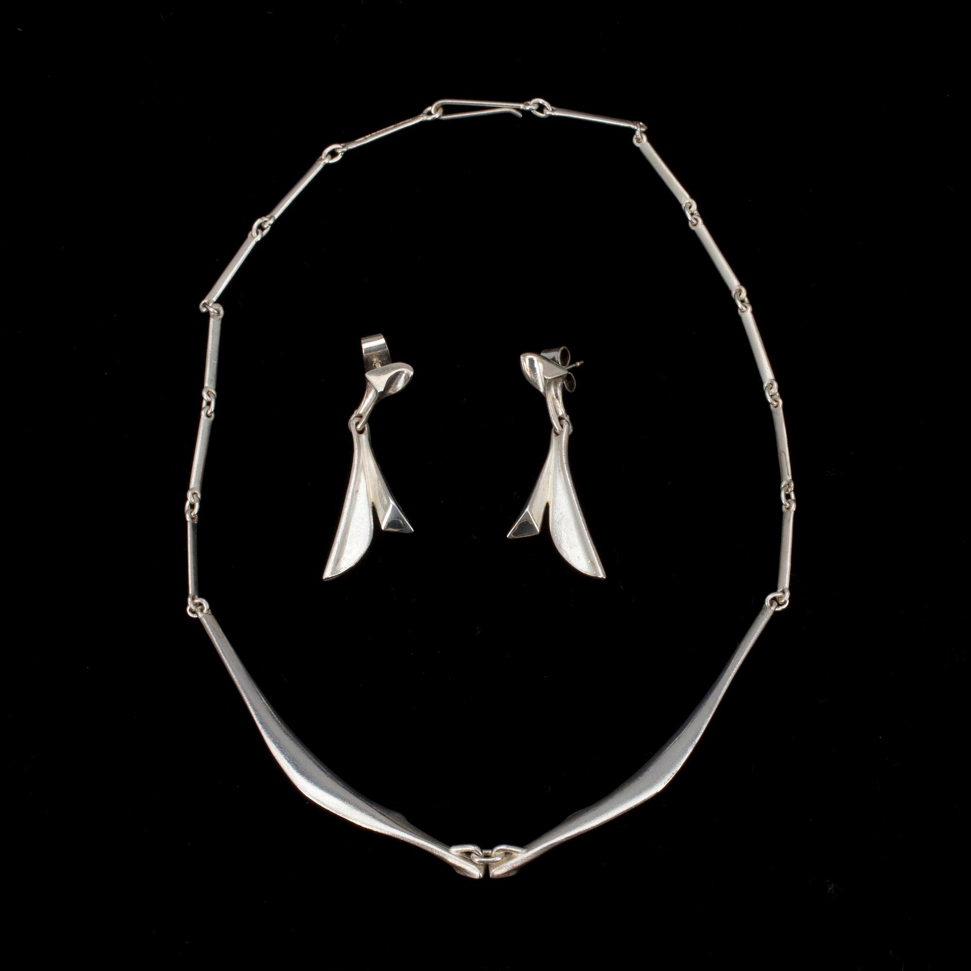 HALSSMYCKE samt ÖRHÄNGEN, silver, "Bellatrix" Zoltan Popovits, Lapponia 1982/83.