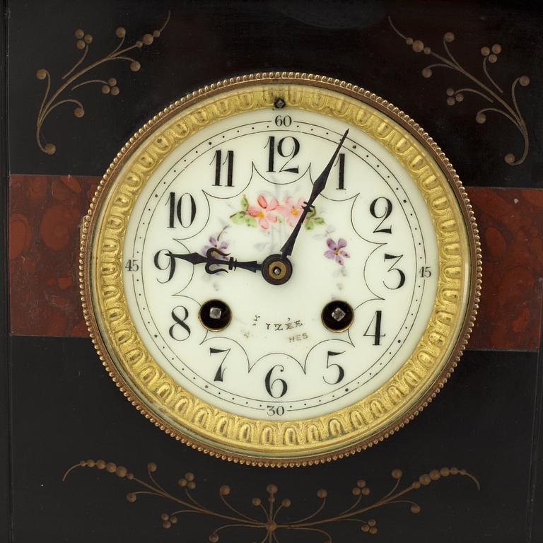 An early 20th century Renaissance revival mantle clock.