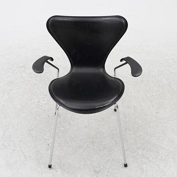 Arne Jacobsen, Armchairs, 4 pcs, "The Seven", Fritz Hansen, Denmark, 2006.