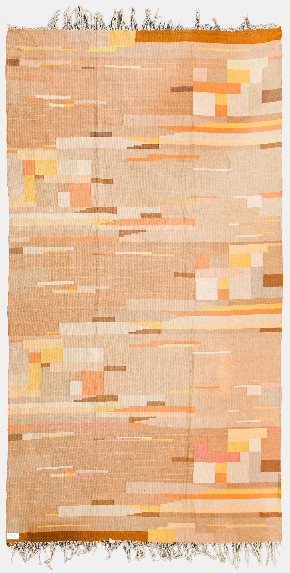 Flat weave carpet. Circa 430 x 323 cm.