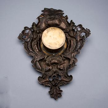 VÄGGUR, rokokostil, urverket märkt Lenzkirch, sekelskiftet 1800/1900.
