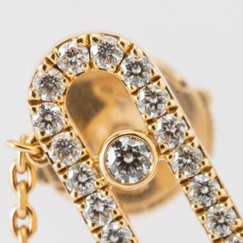 Earrings a pair of "Move Uno Chain and Stud Earrings", Messika.