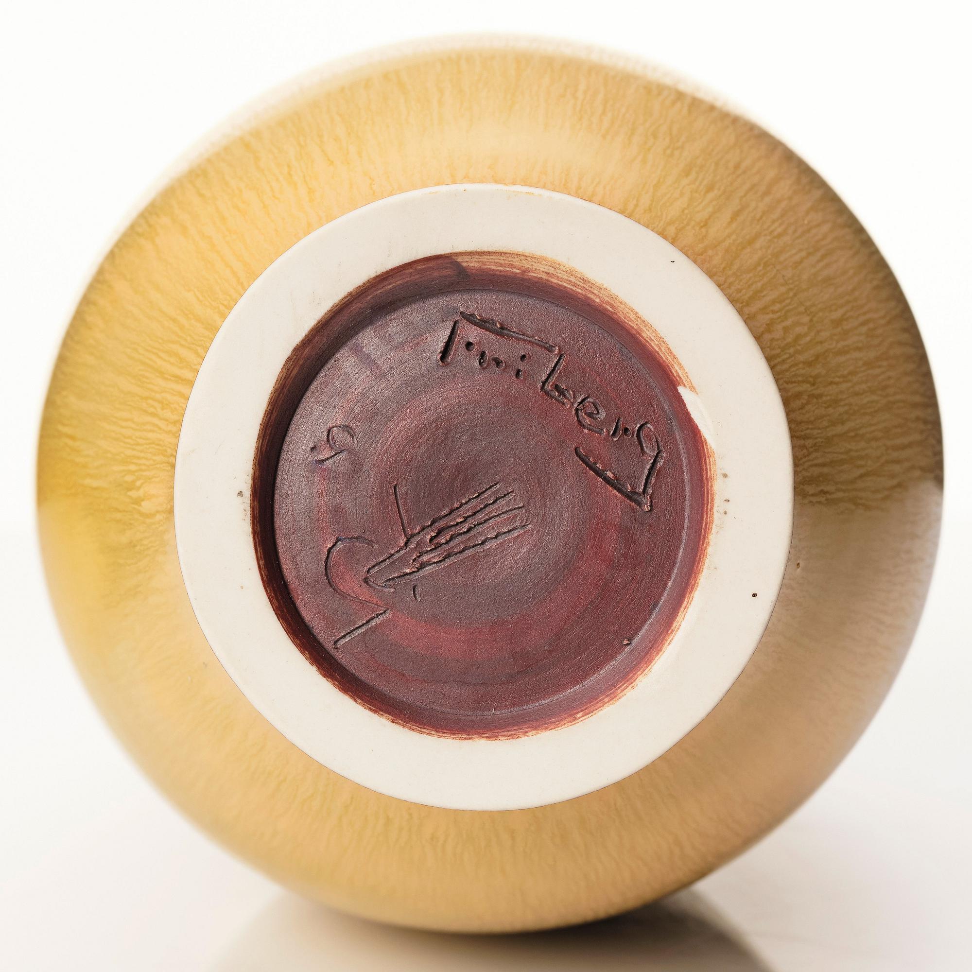 Berndt Friberg, a stoneware vase, Gustavsberg studio, Sweden 1965.