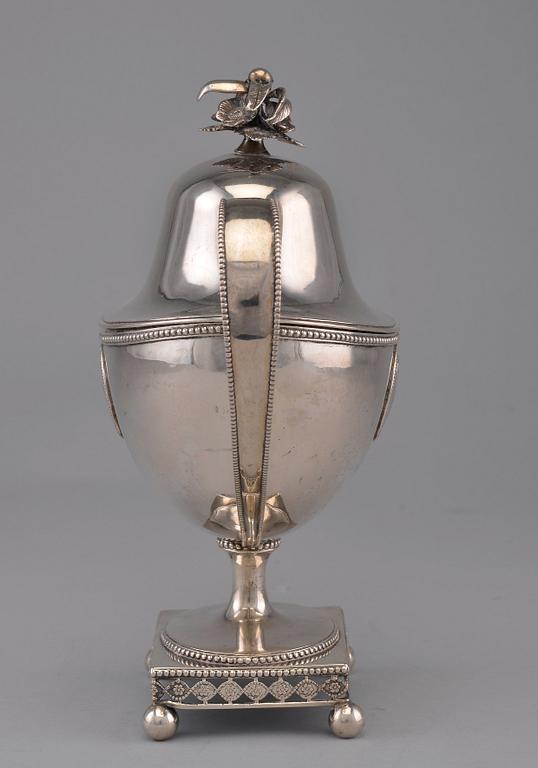 A SUGAR BOWL, silver. Sven Philgren Jönköping 1798. Weight 742 g.