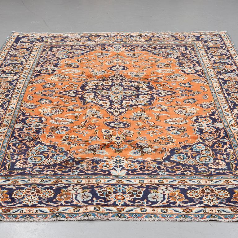 A CARPET, Persian, around 288 x 197 cm.