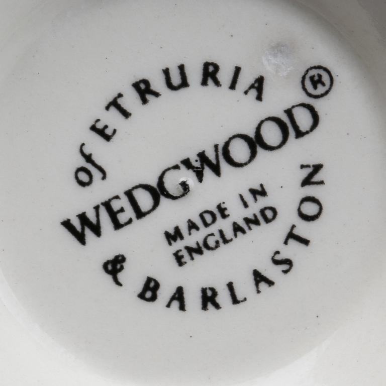 4 PIECES "Napoleon Ivy", Wedgwood.