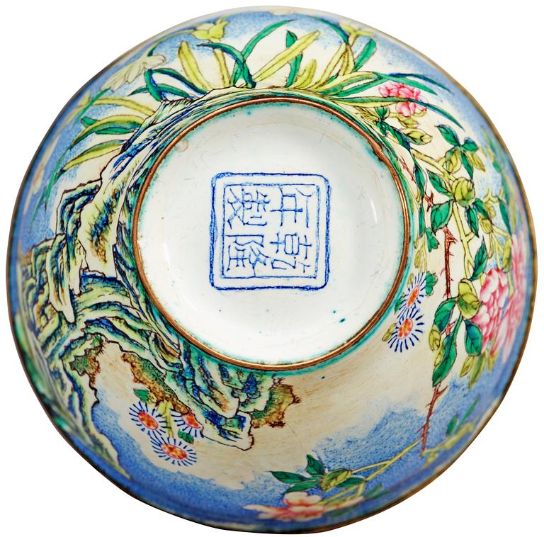 A finely enammeled cup, Qing dynasty with Qianlong four character mark.