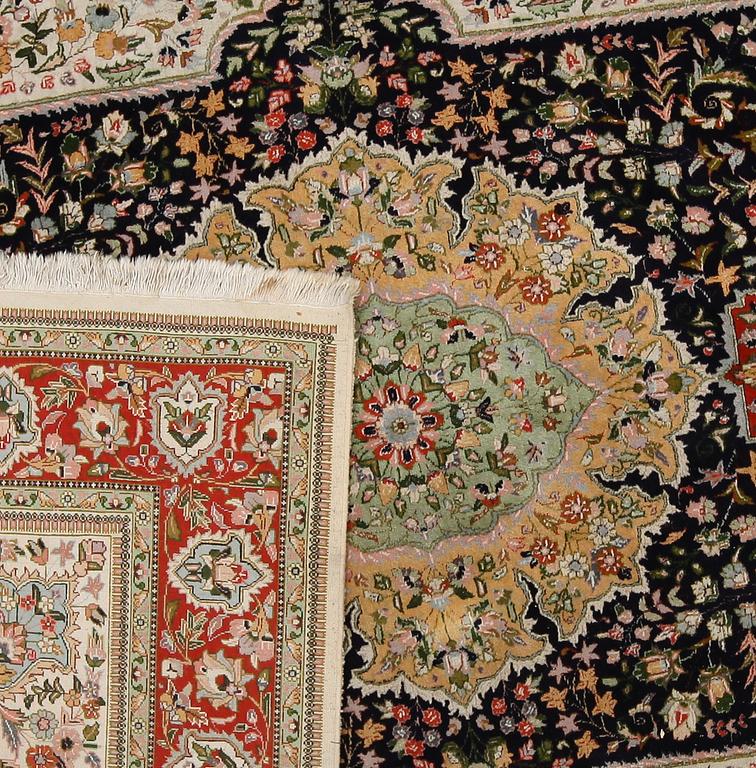 MATTA, orient. 270 x 185 cm.