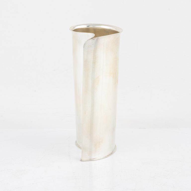 Rolf Lindståhl, a sterling silver vase, Stockholm 1988.