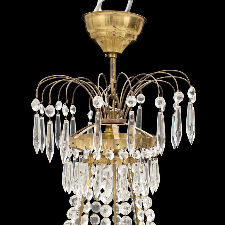 A mid 20th century chandelier.