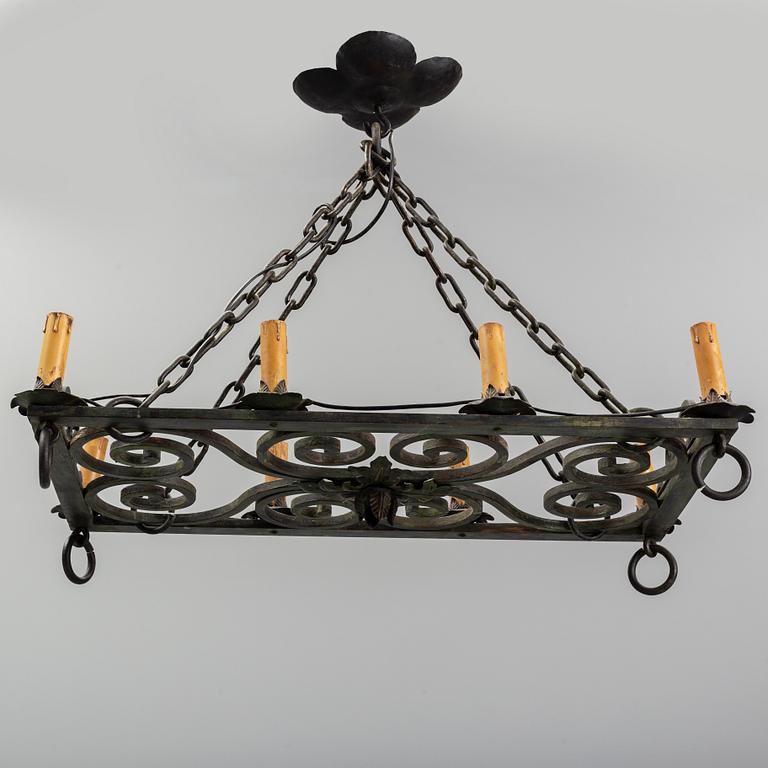 TAKLAMPA, 1900-talets första hälft.