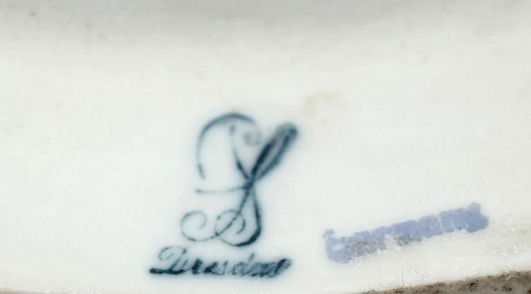 FIGURINER, ett par. Porslin, Dresden 1900-tal.