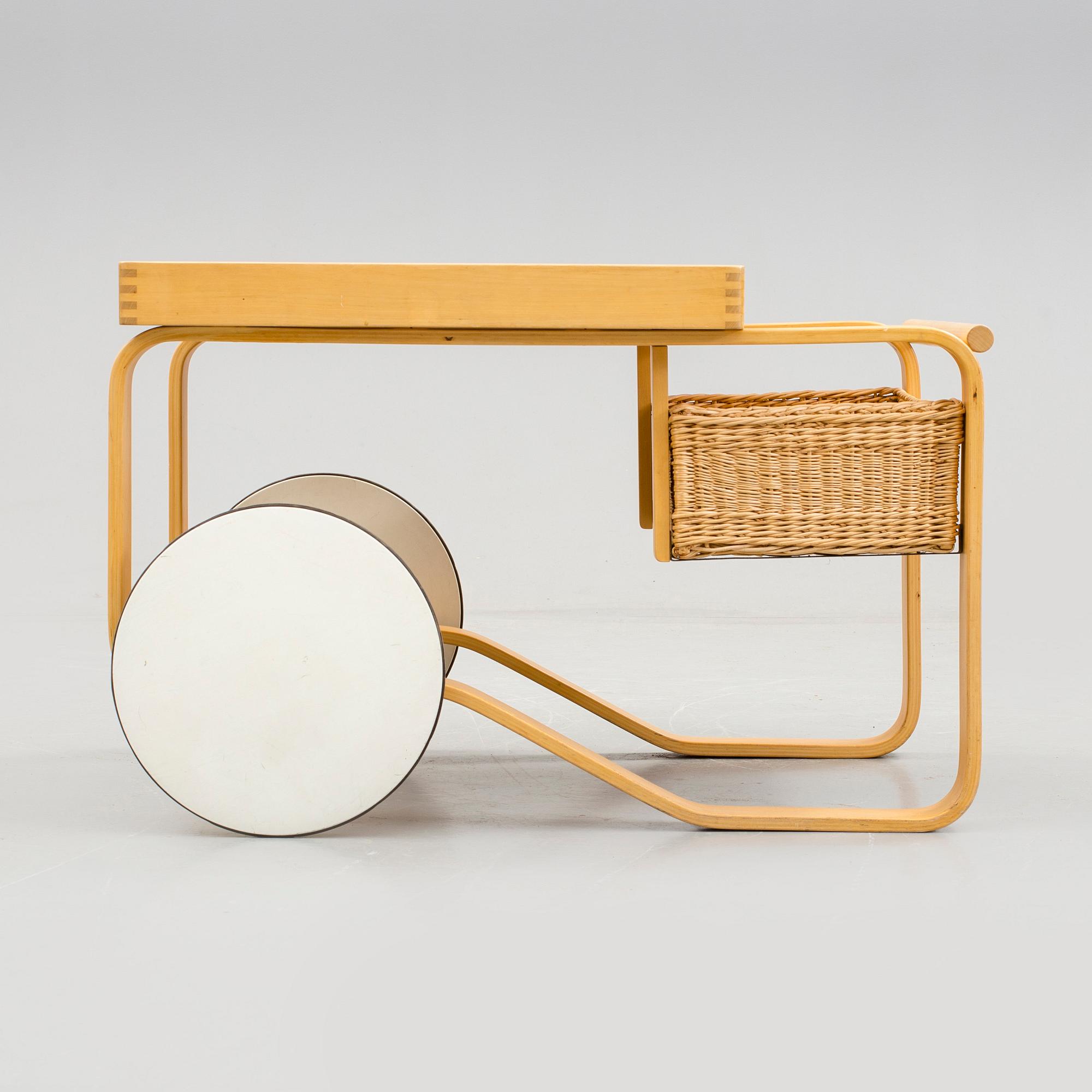 ALVAR AALTO, tebord, 1900-talets andra hälft.