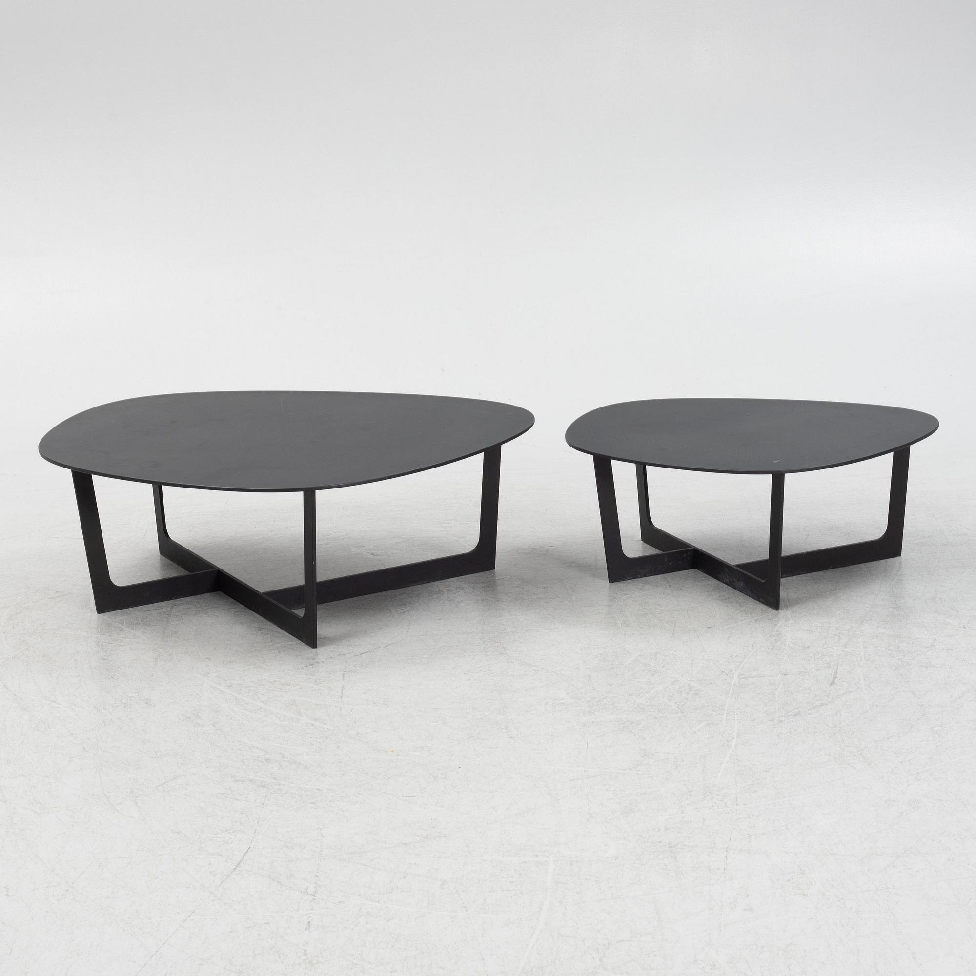 Ernst & Jensen, soffbord, 2 st, "Insula", Erik Jörgensen Möbelfabrik A/S, Danmark. Formgiven 2009.