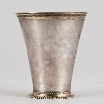 BÄGARE, silver, Abraham Wirgman, Göteborg 1760. Vikt 68g.