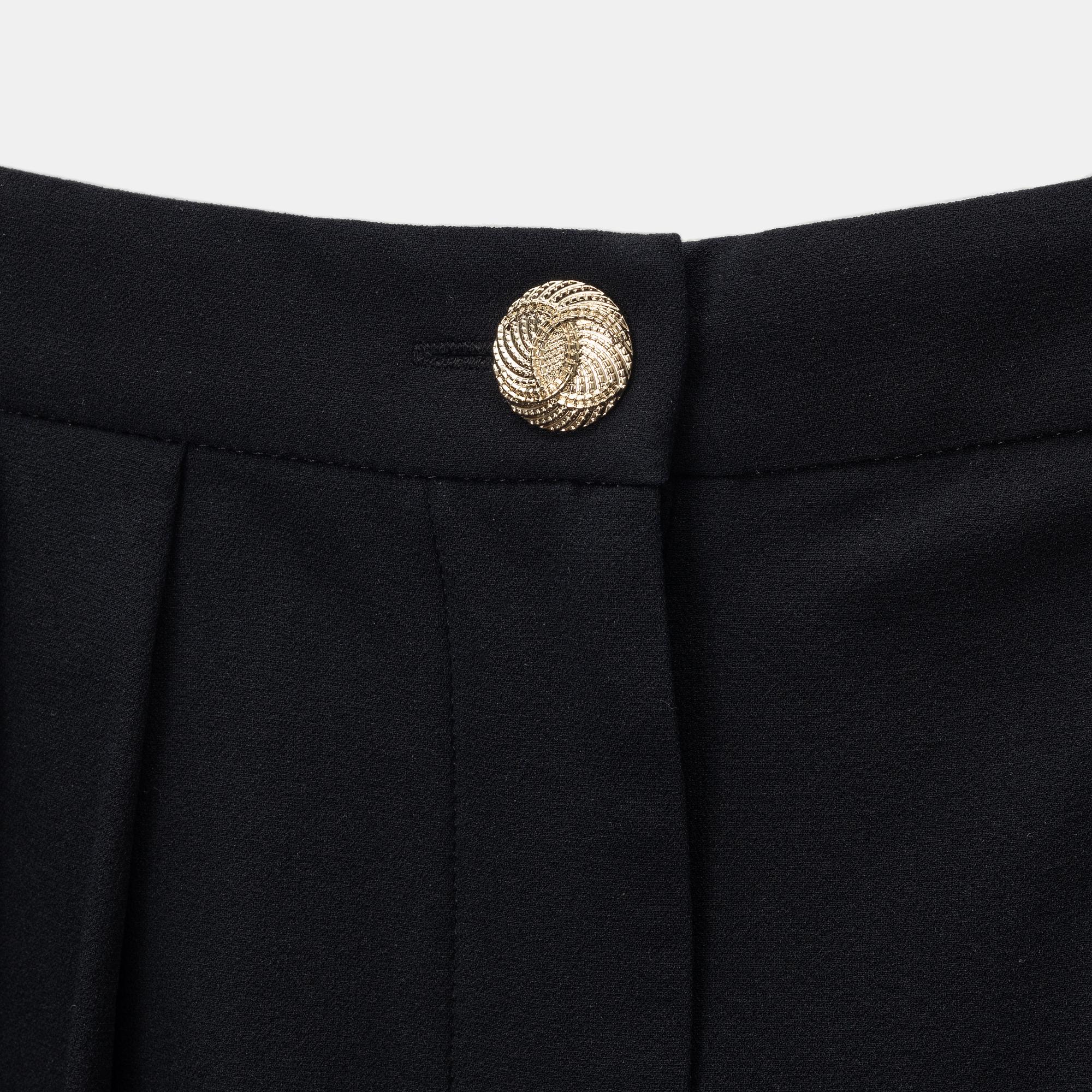 Chanel, byxor, storlek 34.