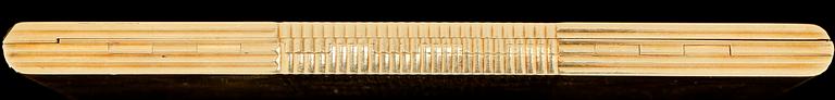 CIGARETTETUI, guld 18k, E. Silver & Co, London 1948. Vikt ca 269 gram.